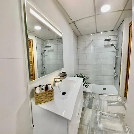 Apartamento Con Patio En El Casco Historico